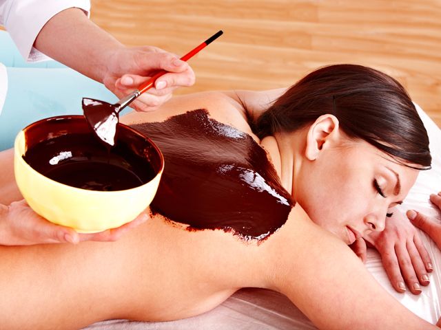 Peeling i masaż gorącą czekoladą